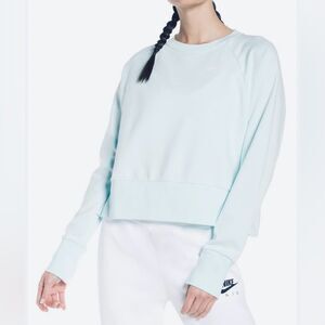 Nike Women’s Cropped Hi-Lo Sweatshirt Swoosh Logo Crewneck. Size XS. Baby Blue